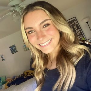 Meet your Posher, Mackenzie